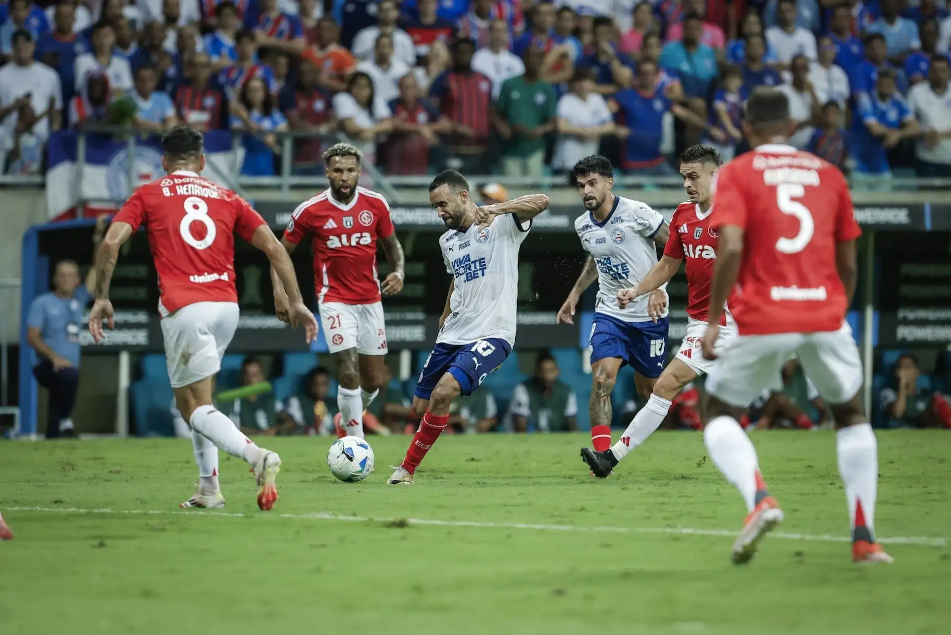 Kepentingan Peraduan dalam Bola Sepak